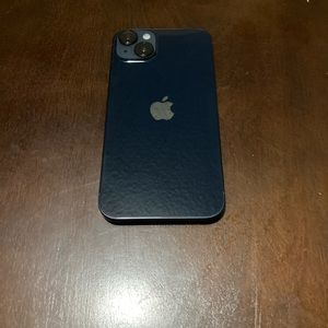 iPhone 14 plus- Two Cameras- Perfect Condition- fresh out the box- never used